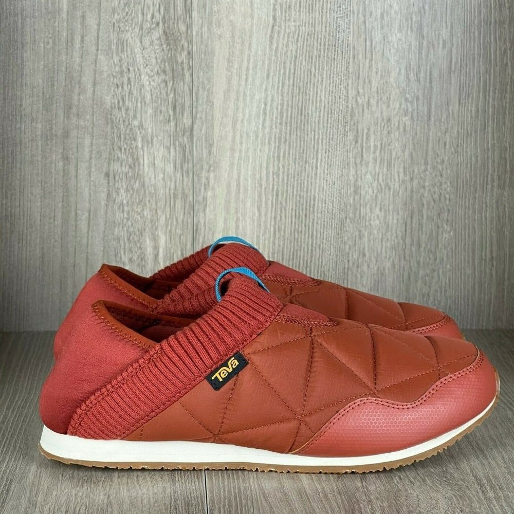 Teva Women's Ember Moc Outdoor Quilted Slip-On Shoe Red Sz 9 Fabric/Faux Leather